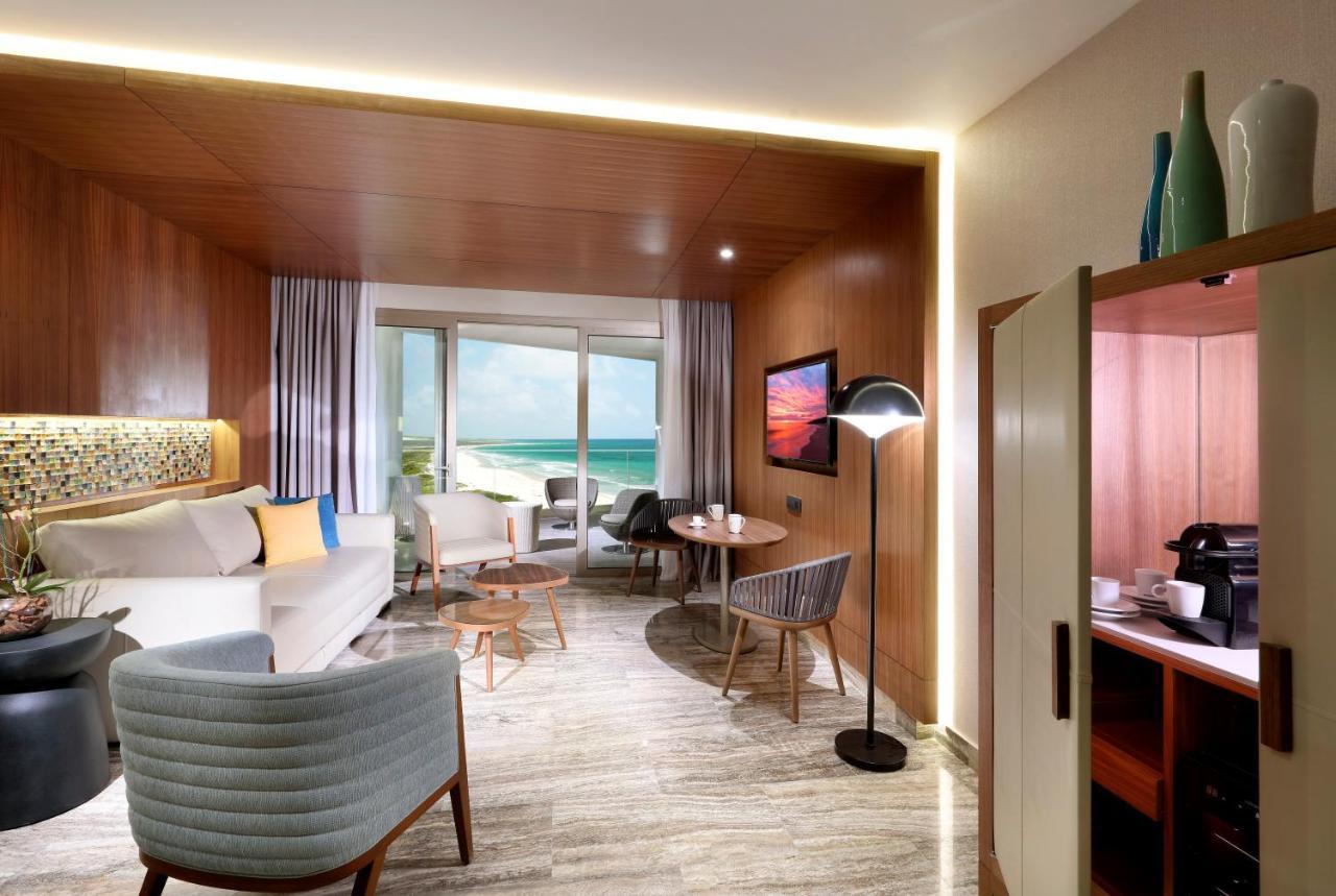 Family Selection At Grand Palladium Select Costa Mujeres Cancún Exterior foto